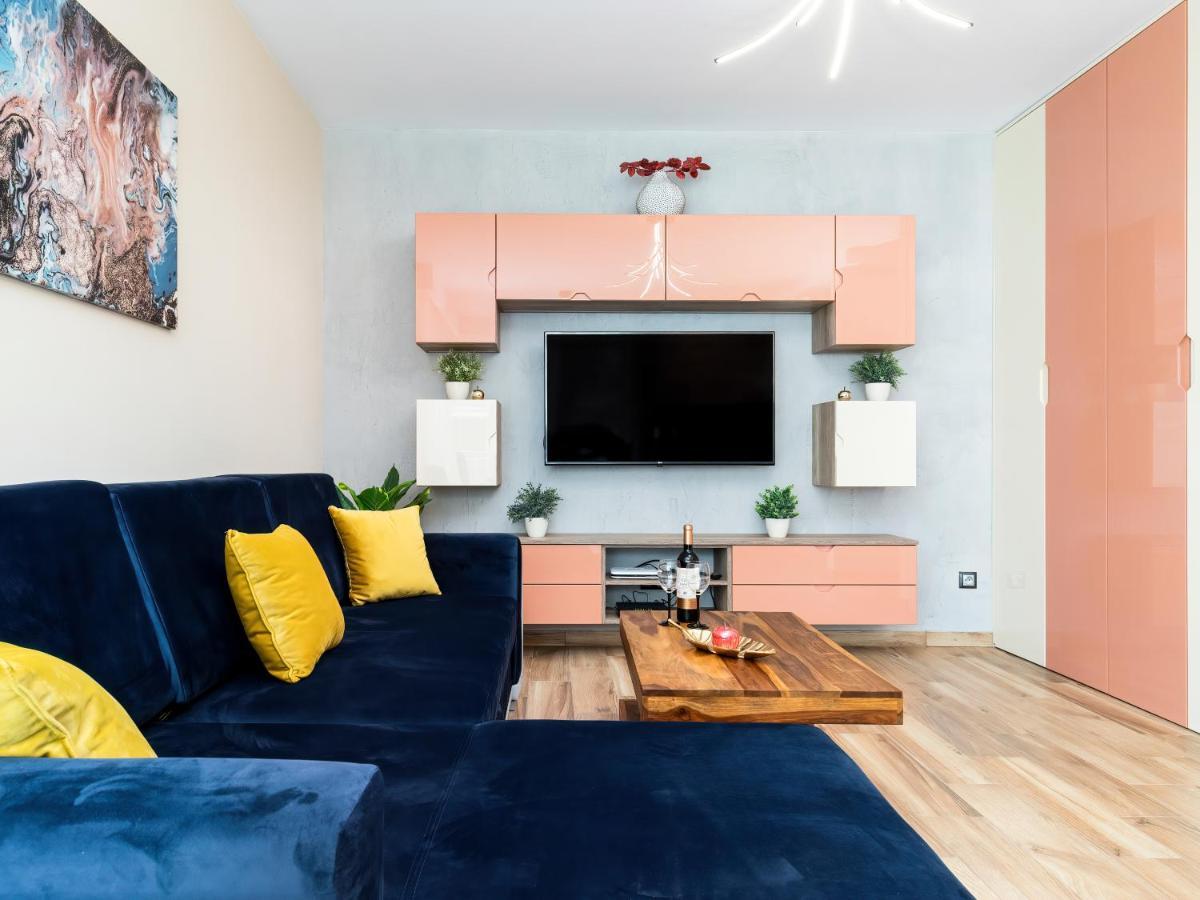 Apartament Porto Santa Rewales エクステリア 写真