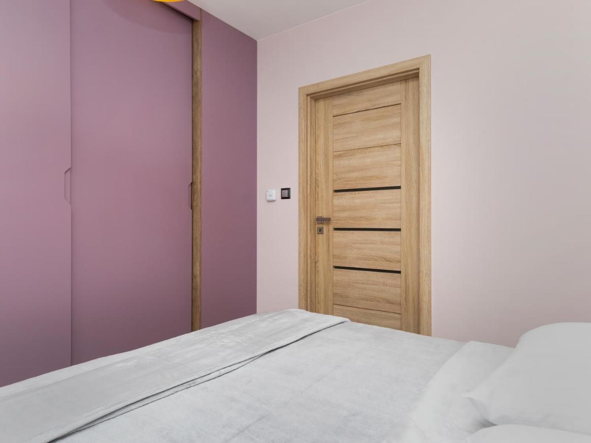 Apartament Porto Santa Rewales エクステリア 写真